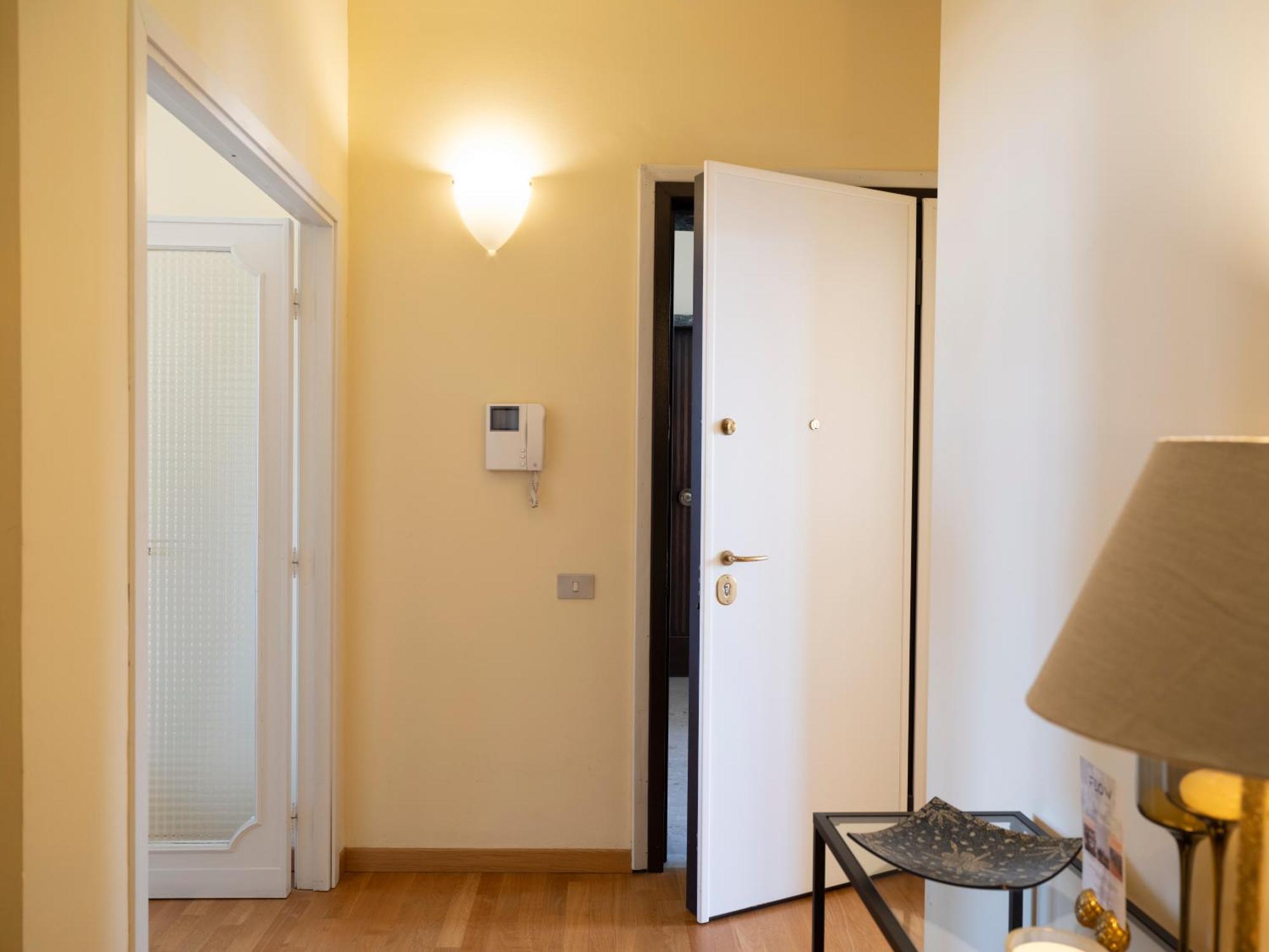 Casa Ari - Bright And Spacious Flat With Terrace