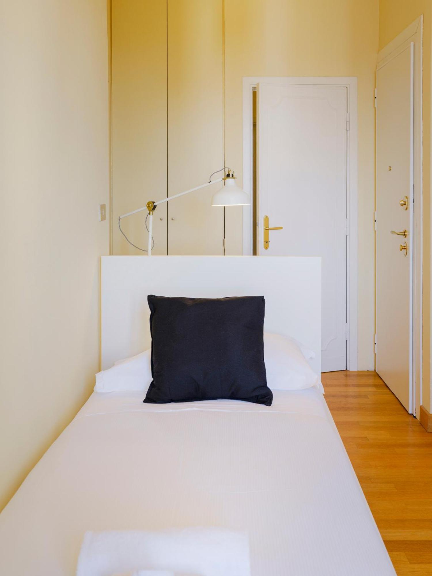 Casa Ari - Bright And Spacious Flat With Terrace *
